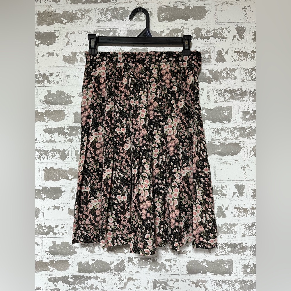 Floral Pleated Midi Skirt - Black with Pink Blossoms
